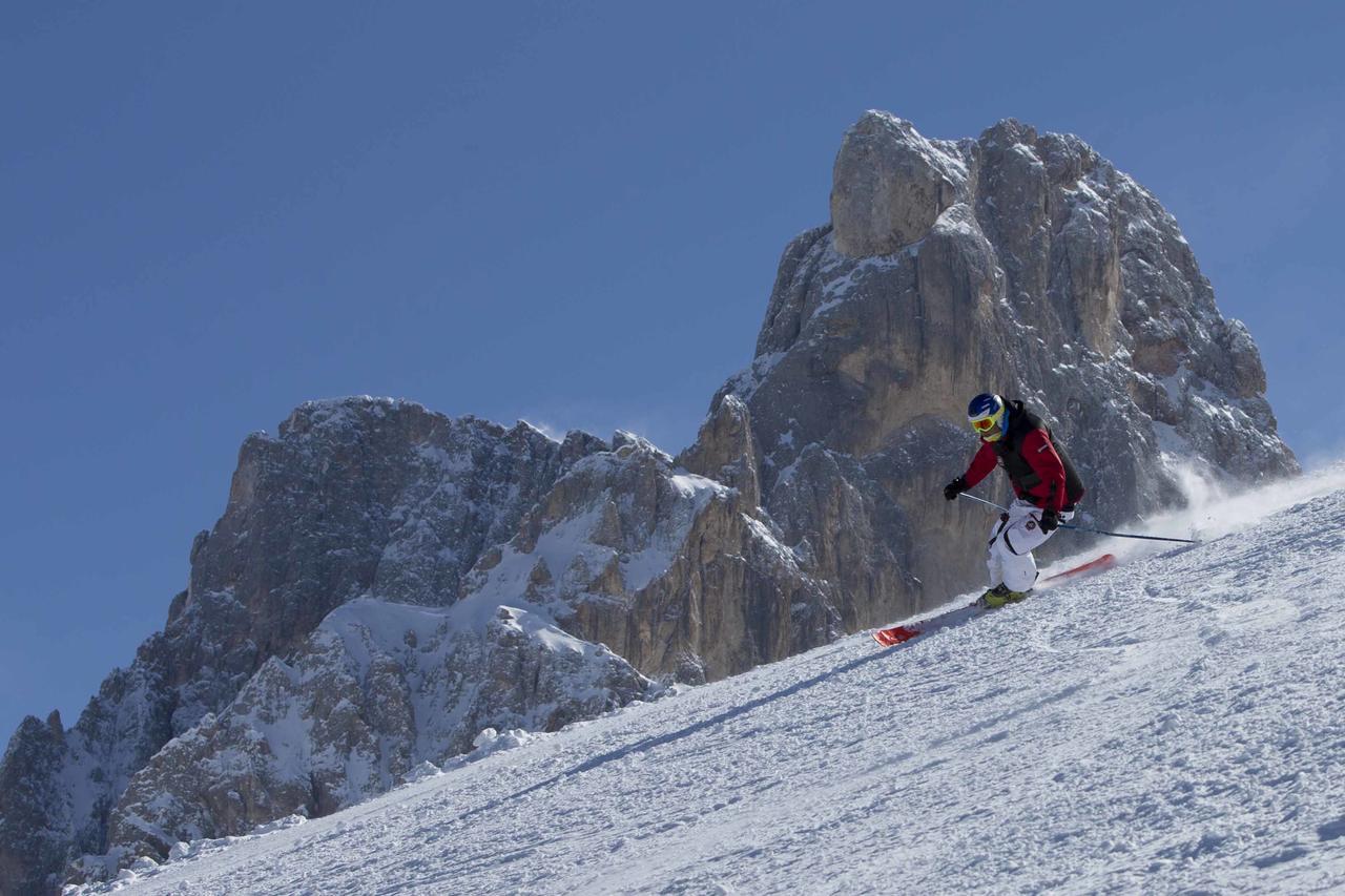 Residence Langes San Martino Di Castrozza Eksteriør billede